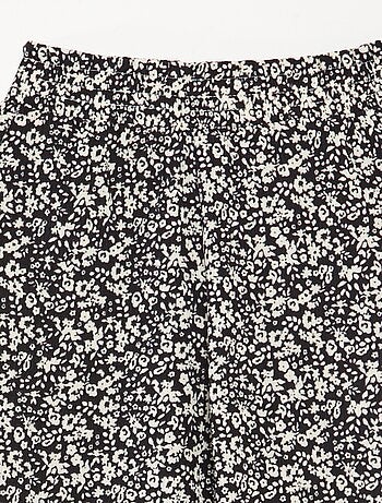 Completo t-shirt + pantaloni morbidi con stampa floreale - 2 pezzi
