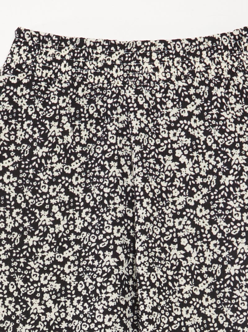 Completo t-shirt + pantaloni morbidi con stampa floreale - 2 pezzi NERO - Kiabi