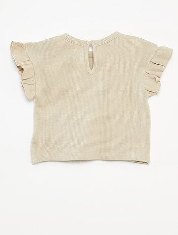 Completo t-shirt + shorts + cappellino bob in tessuto goffrato - 3 pezzi
