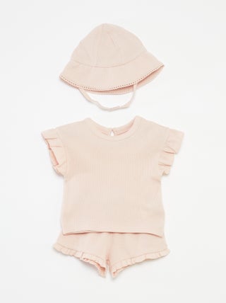 Completo t-shirt + shorts + cappellino bob in tessuto goffrato - 3 pezzi
