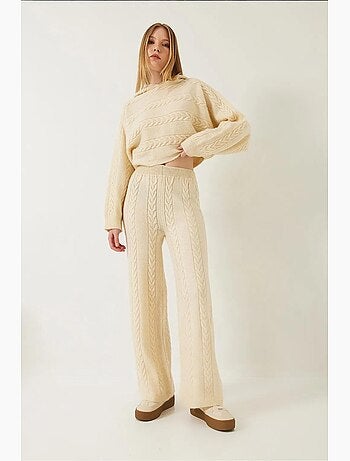 Completo top e bottom in maglia basic lucci
