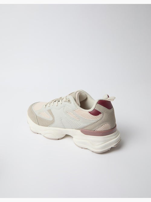 Contrast sneakers, mo fashion - Kiabi Contrast sneakers, mo fashion - Kiabi