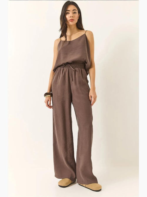 Coordinato con canotta senza maniche e pantaloni a gamba ampia lucci - Kiabi Coordinato con canotta senza maniche e pantaloni a gamba ampia lucci - Kiabi