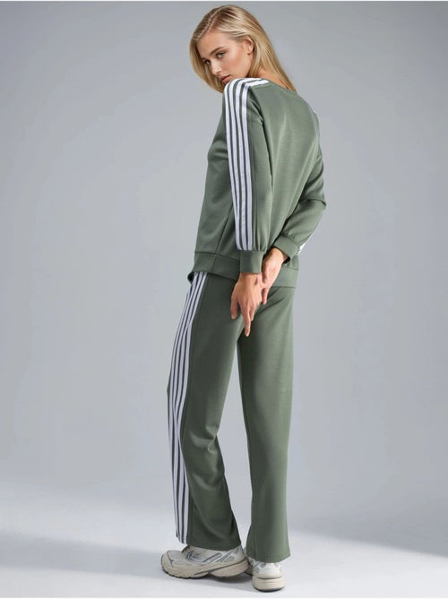 Coordinato con felpa a righe con girocollo e pantaloni a gamba dritta hiccup - Kiabi