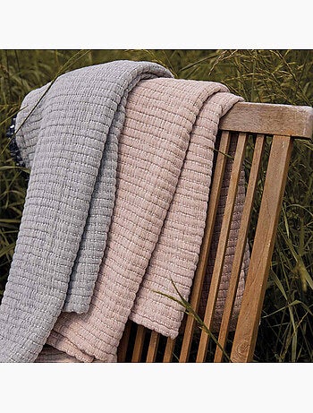 Coperta boutis trapuntata in cotone lavato