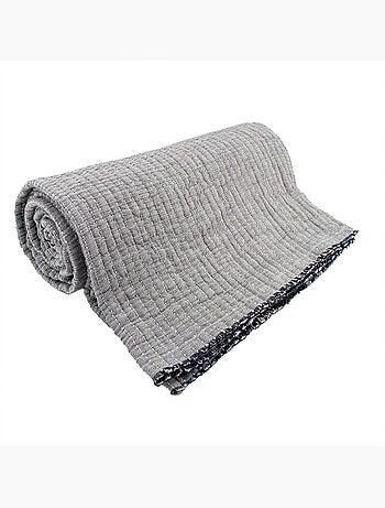 Coperta boutis trapuntata in cotone lavato