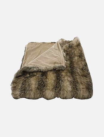 Coperta o copriletto in finta pelliccia