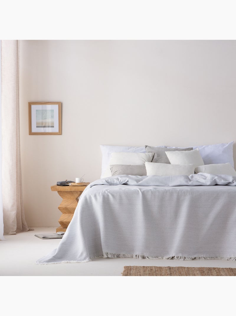 Coperta tipo Plaid, tessuto strutturato in filato tinto a rilievo a nido d'ape, con frange - Gamusi Grigio chiaro - Kiabi