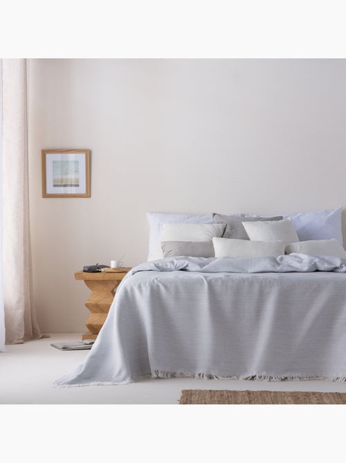 Coperta tipo Plaid, tessuto strutturato in filato tinto a rilievo a nido d'ape, con frange - Gamusi - Kiabi
