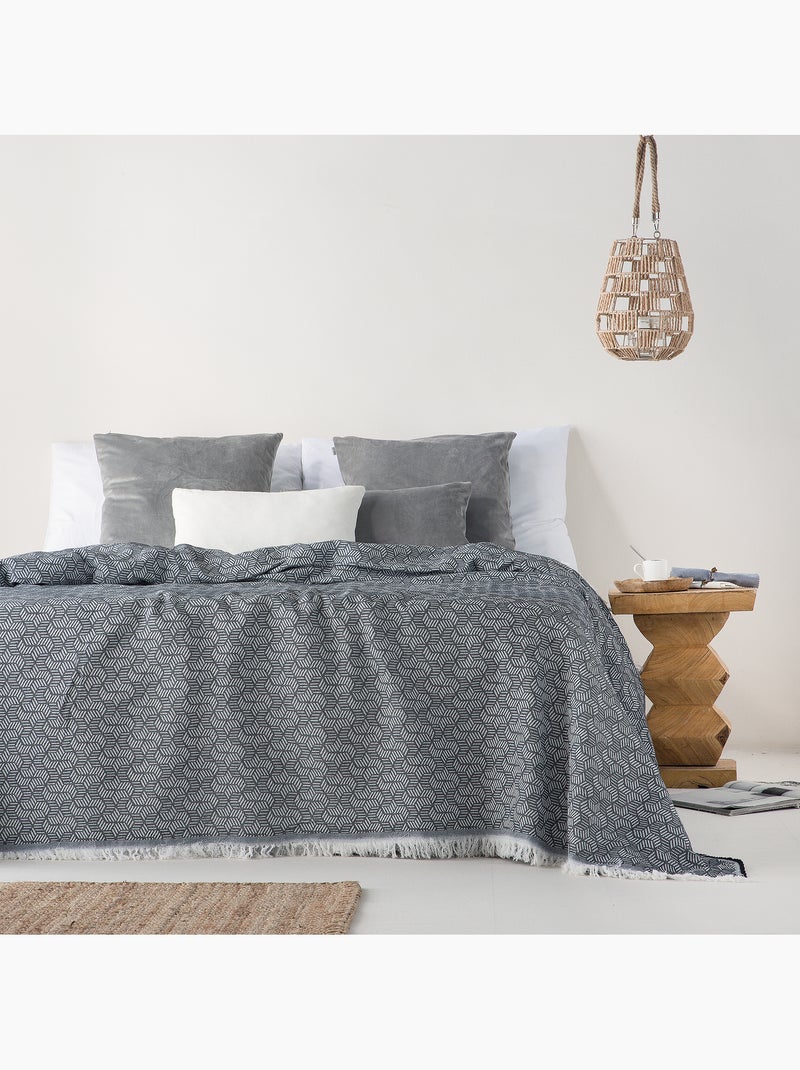 Coperta tipo Plaid, tessuto strutturato in filato tinto, con frange - Gamusi Nero - Kiabi
