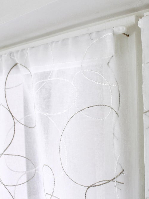 Coppia di piccole tende ricamate con sfere - Kiabi