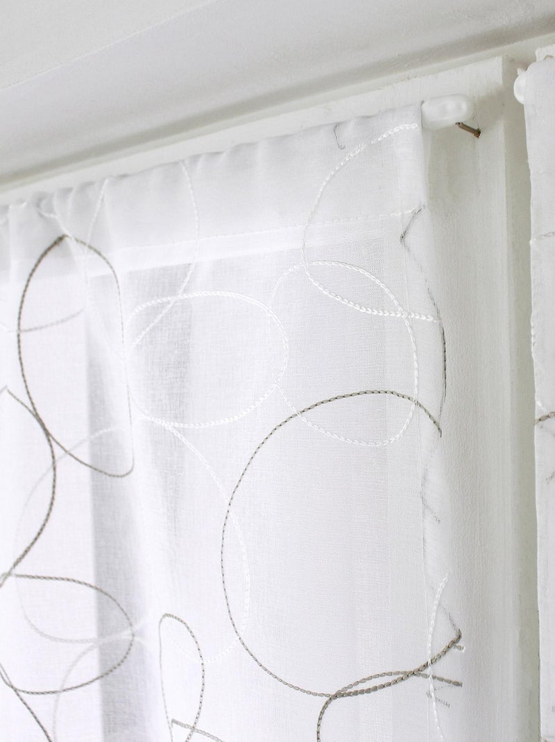 Coppia di piccole tende ricamate con sfere Grigio scuro - Kiabi
