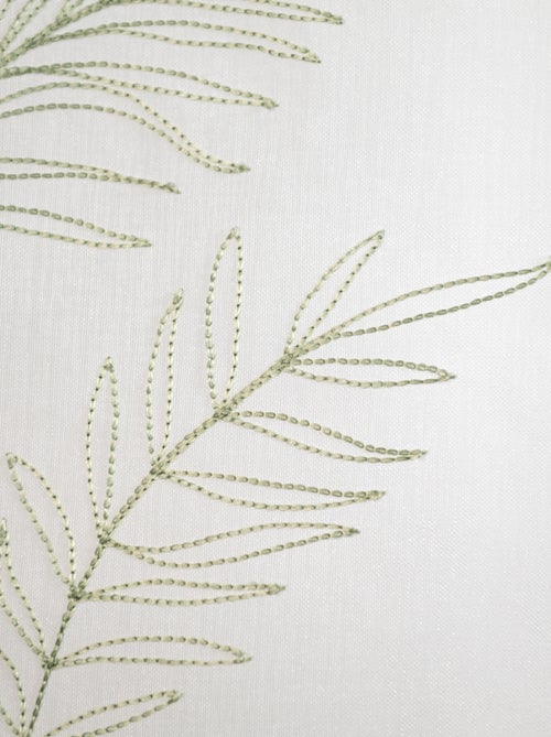 Coppia di tende con foglie ricamate - Kiabi