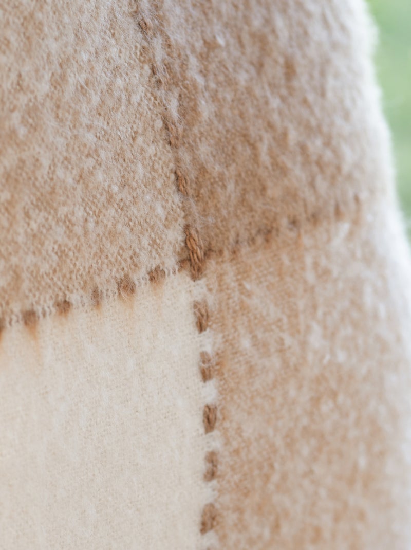 Copricuscino in mohair a quadri Beige - Kiabi