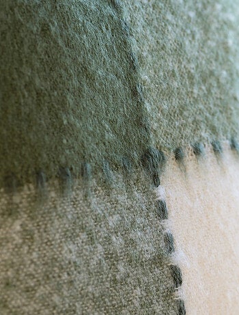 Copricuscino in mohair a quadri