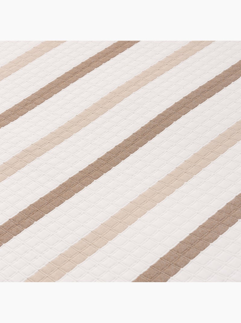 Copriletto in cotone a righe, tessuto testurizzato a quadri. Beige - Kiabi
