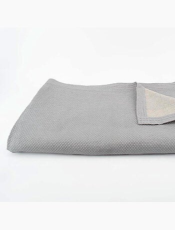 Copriletto in policotone jacquard di grande spessore