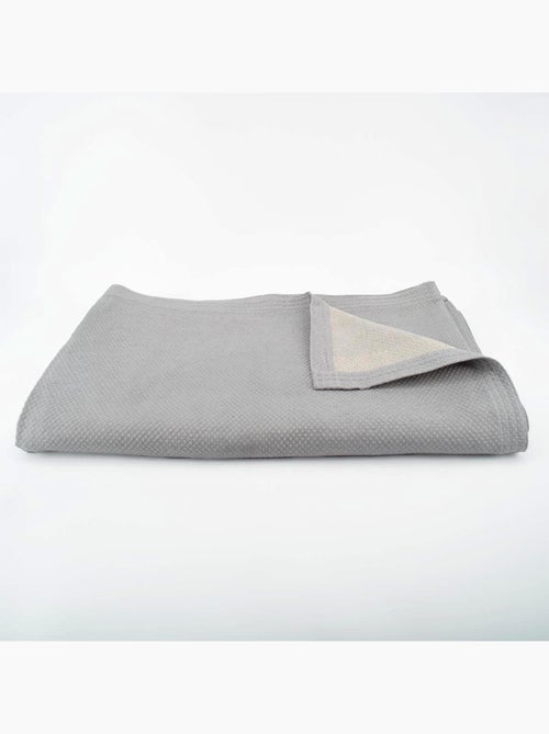 Copriletto in policotone jacquard di grande spessore - Kiabi Copriletto in policotone jacquard di grande spessore - Kiabi