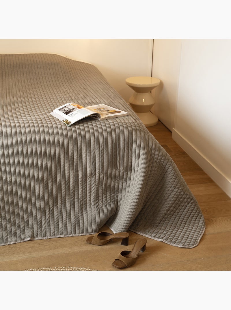 Copriletto trapuntato in velluto a coste Beige conchiglia - Kiabi
