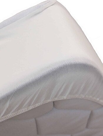 Coprimaterasso impermeabile con lenzuolo con angoli HYGIENA KID
