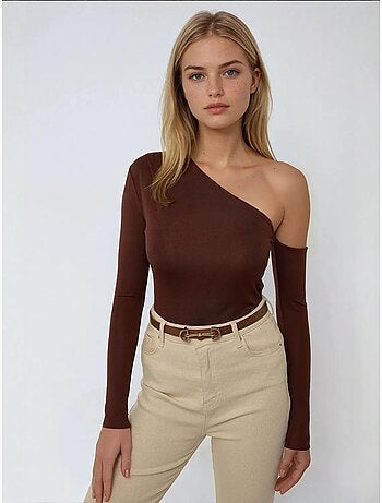 Corpo drappeggiato con colletto asimmetrico