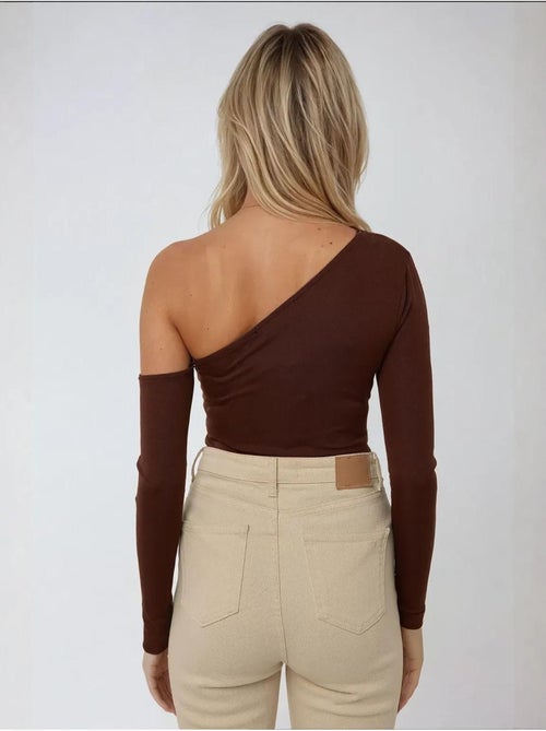 Corpo drappeggiato con colletto asimmetrico - Kiabi Corpo drappeggiato con colletto asimmetrico - Kiabi