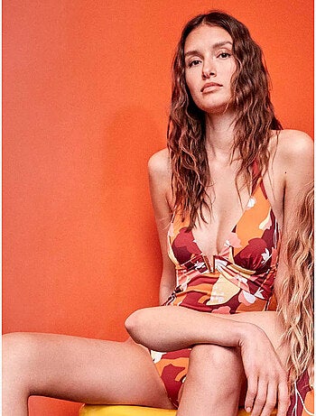 Costume da bagno con scollo a halter