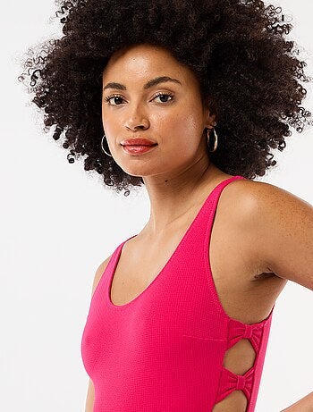 Costume da bagno intero con spacchi sui lati