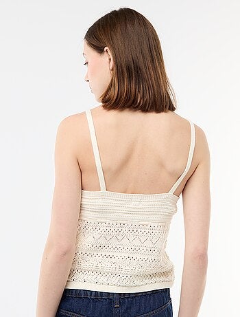 Crop top all'uncinetto