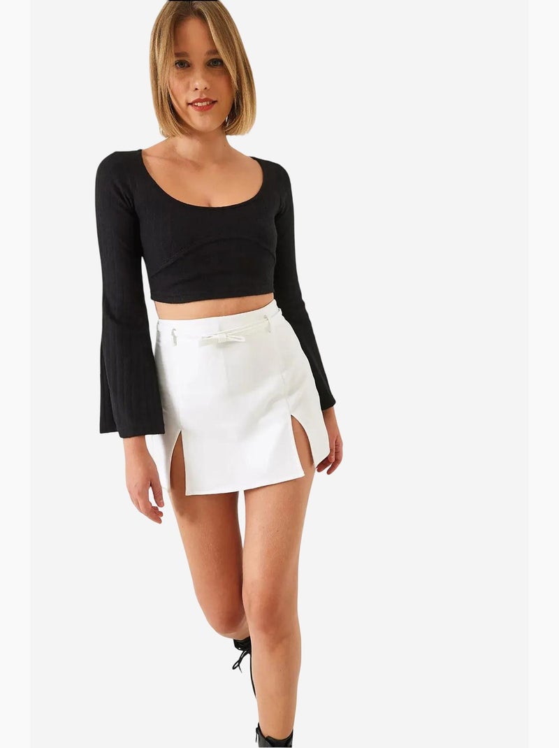 Crop top con dettagli di cucitura lucci Nero - Kiabi