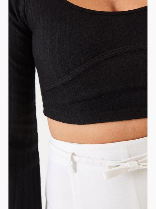 Crop top con dettagli di cucitura lucci - Kiabi Crop top con dettagli di cucitura lucci - Kiabi