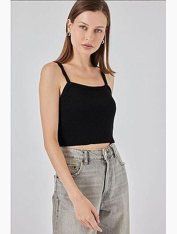 Crop top in maglia a coste con scollo quadrato bdart