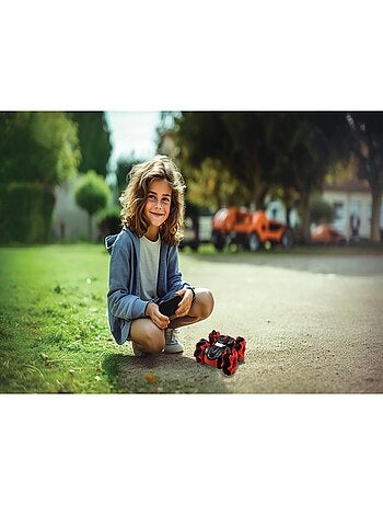 Crosslander? Slide, rotazione a 360? su due lati con effetti di luce.