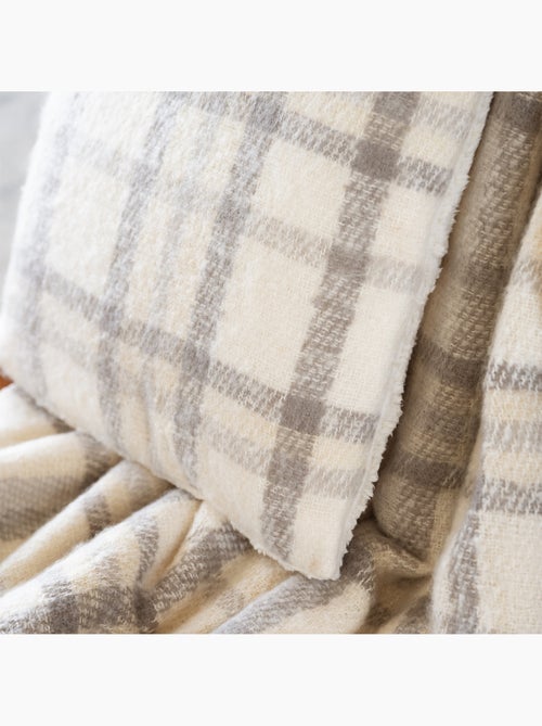 Cuscino a quadri effetto mohair con retro in sherpa - Kiabi