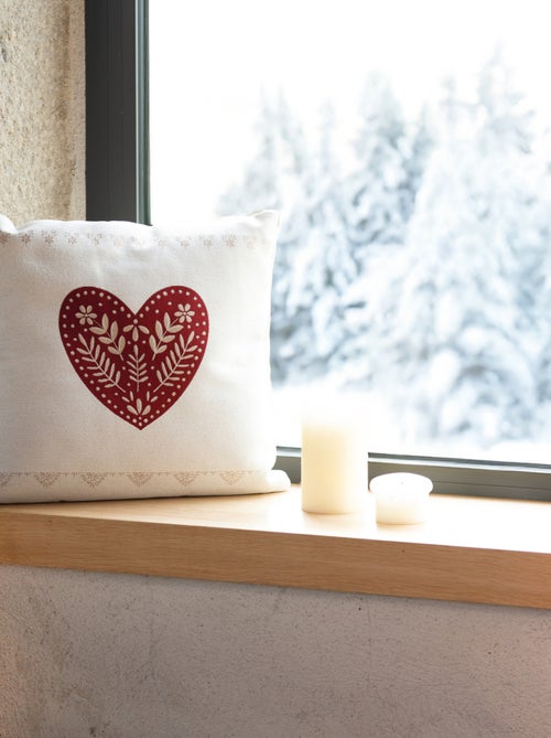 Cuscino da montagna con cuore rosso - Kiabi
