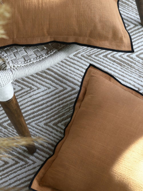 Cuscino piatto in cotone nero con volant smerlato - Kiabi