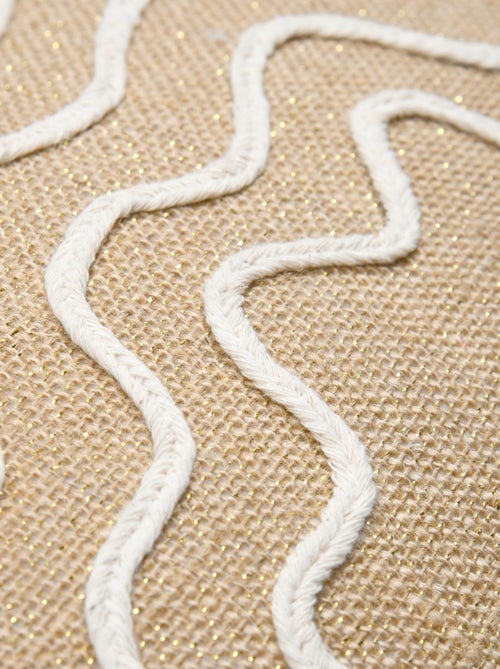Cuscino rettangolare beige con rilievo - Kiabi