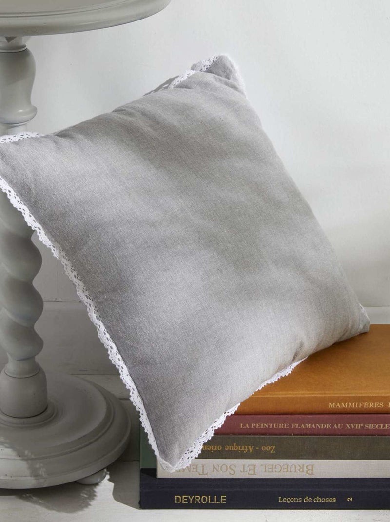 Cuscino sfoderabile con pizzo 'Today' GRIGIO - Kiabi
