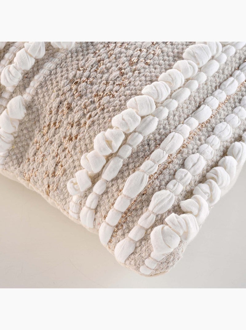 Cuscino sfoderabile in policotone con ricamo e fili metallici Beige conchiglia - Kiabi