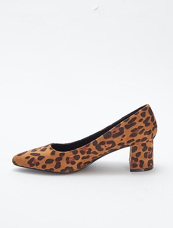 Décolleté con tacco quadrato e motivo leopardato