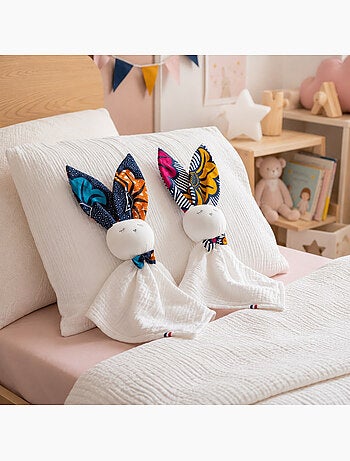 Doudou coniglio personalizzabile in garza di cotone | sevira kids | sevira kids