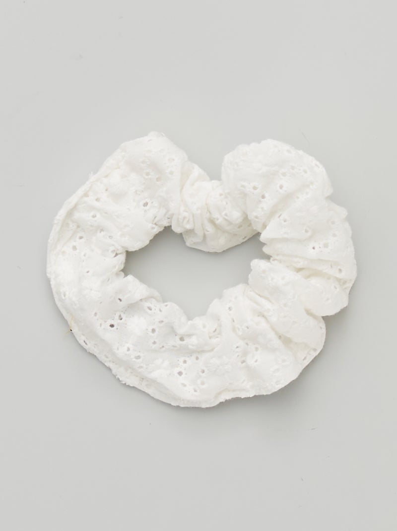 Elastico scrunchie con ricami a punto inglese BEIGE - Kiabi