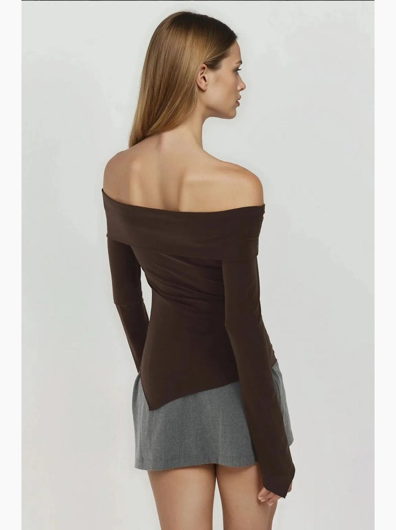 Elegante top aderente con scollo a barca e maniche lunghe hiccup Marrone scuro - Kiabi