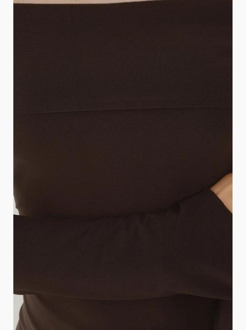 Elegante top aderente con scollo a barca e maniche lunghe hiccup - Kiabi Elegante top aderente con scollo a barca e maniche lunghe hiccup - Kiabi