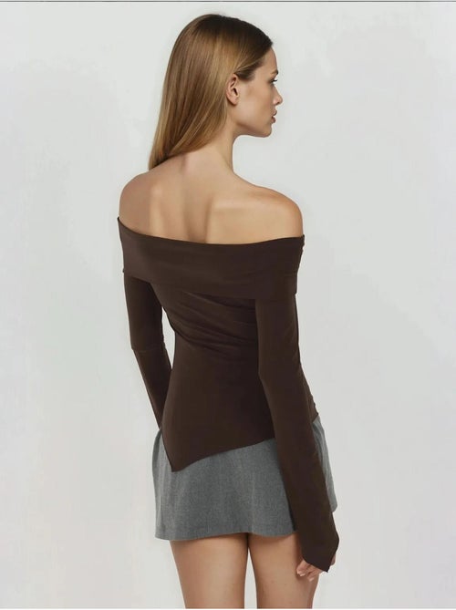 Elegante top aderente con scollo a barca e maniche lunghe - Kiabi Elegante top aderente con scollo a barca e maniche lunghe - Kiabi