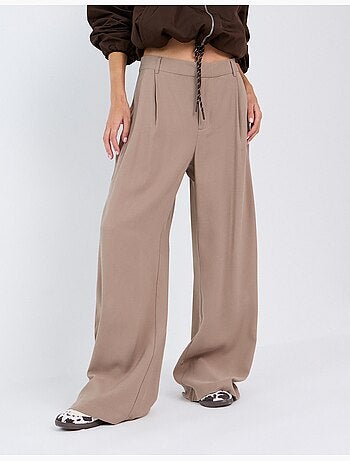 Eleganti pantaloni plissati, mo fashion