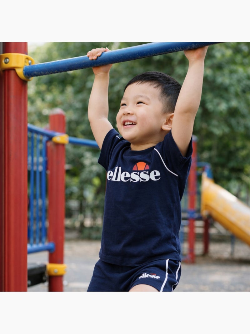Ellesse - Completo bambino pratico e alla moda composto da due t shirt e un pantaloncino Blu marino - Kiabi