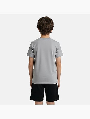 Ellesse - Completo bambino pratico e alla moda composto da due t shirt e un pantaloncino