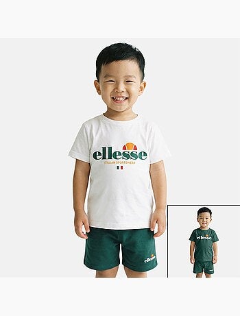 Ellesse - Completo bambino pratico e alla moda composto da due t shirt e un pantaloncino
