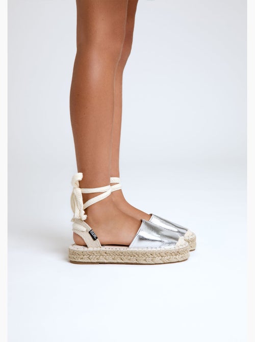 Espadrillas conguitos básicas lazo - Kiabi